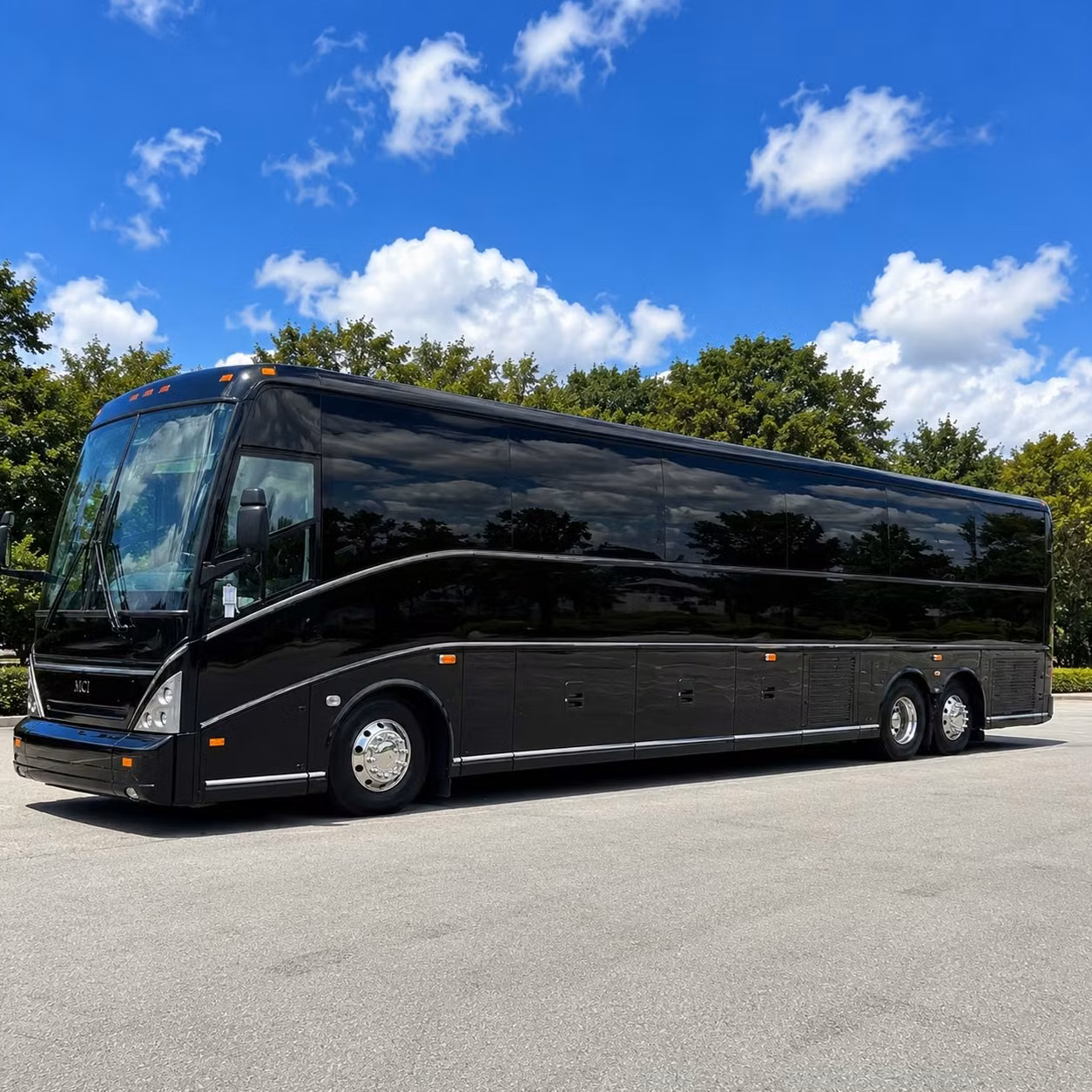 bellevue wedding transportation that keeps your guest list moving and your timeline intact