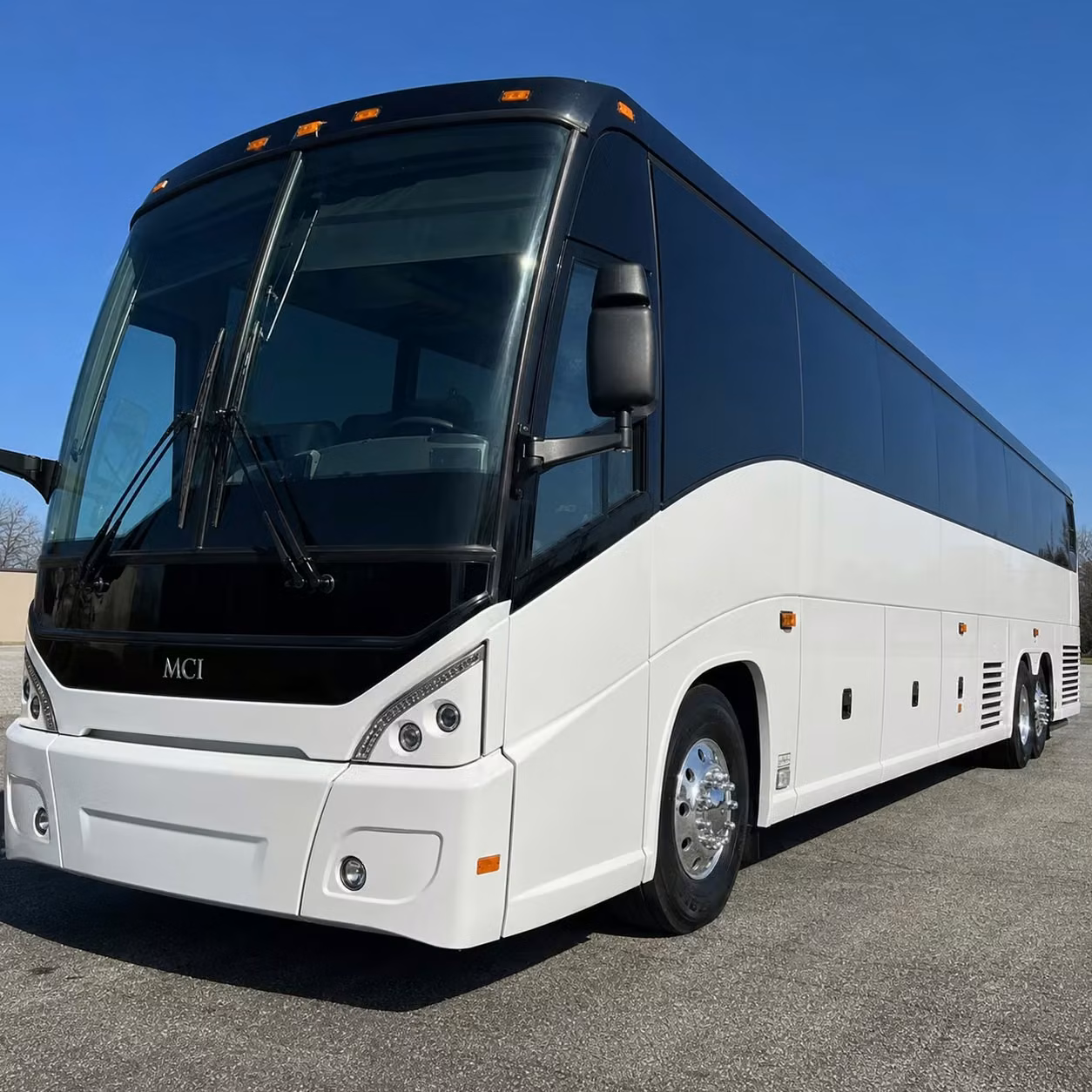 hotel shuttle services between sea airport and bellevue hotels