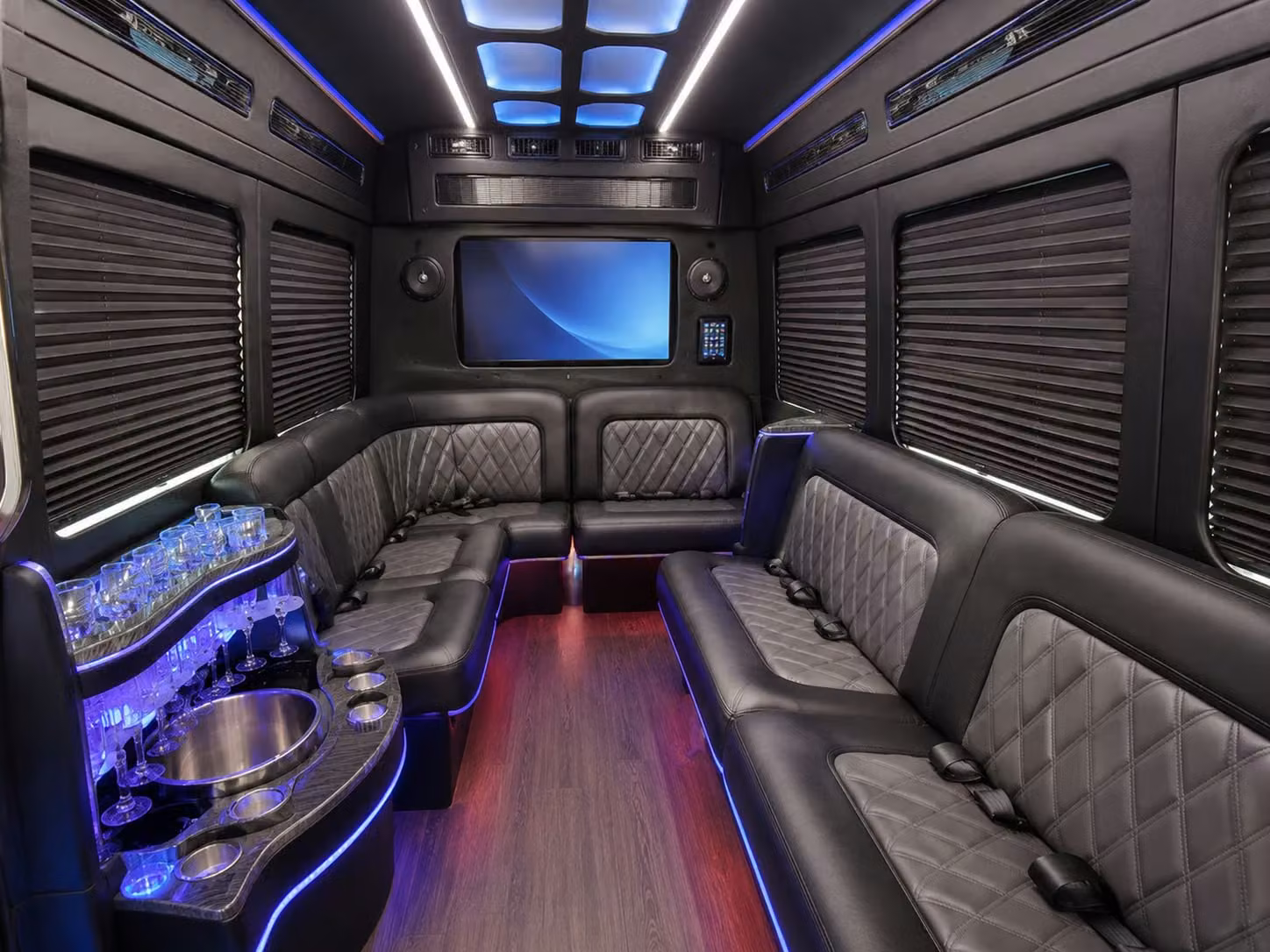 let busrentalbellevue com handle the logistics while you focus on running your bellevue business
