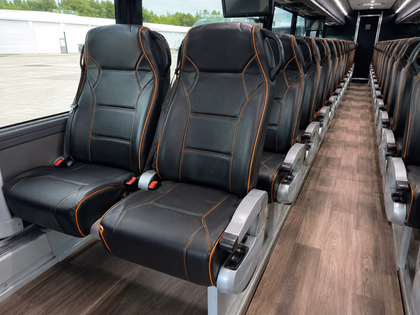 with busrentalbellevue com you can get your bellevue group to kraken and mariners games without the headache